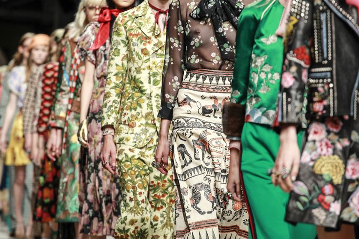 Image via voguerunway.com